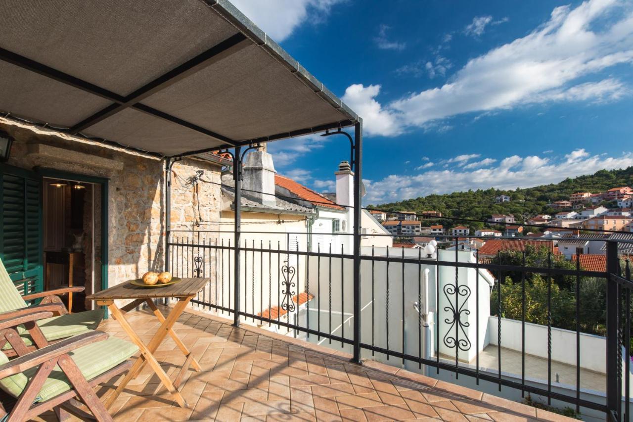 Holiday Home Bozanic Vrbnik Exterior foto