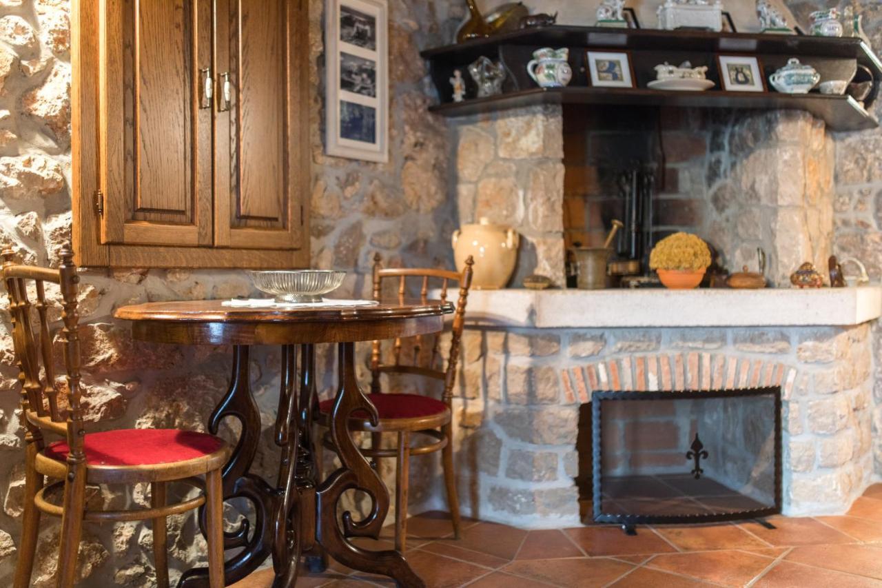 Holiday Home Bozanic Vrbnik Exterior foto