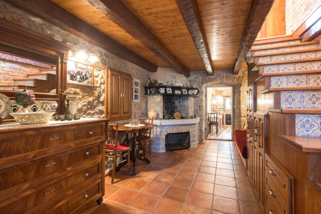 Holiday Home Bozanic Vrbnik Exterior foto